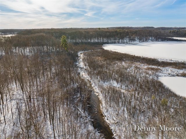 516 131st Avenue, Wayland, MI 49348