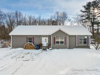 516 131st Avenue, Wayland, MI 49348