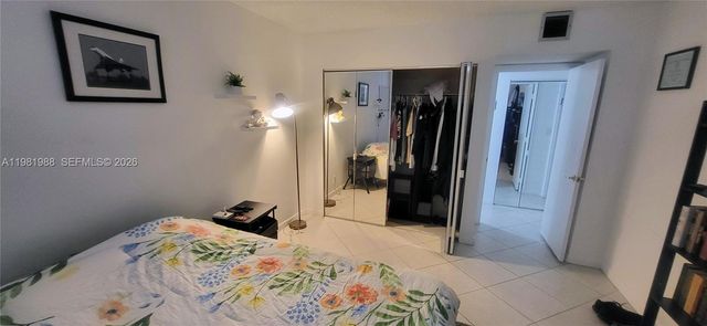 3800 S Ocean Dr 1112A, Hollywood, FL 33019