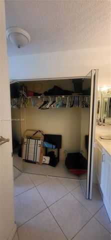 3800 S Ocean Dr 1112A, Hollywood, FL 33019