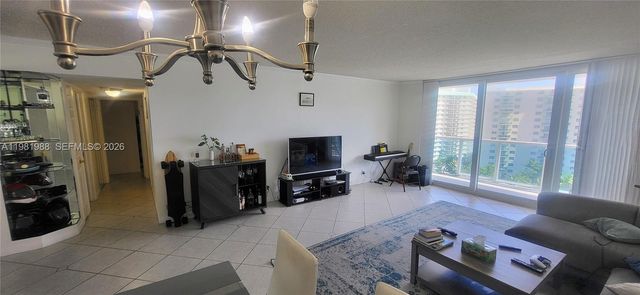 3800 S Ocean Dr 1112A, Hollywood, FL 33019