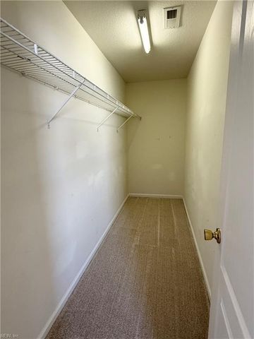 909 Hunley DR, Virginia Beach, VA 23462