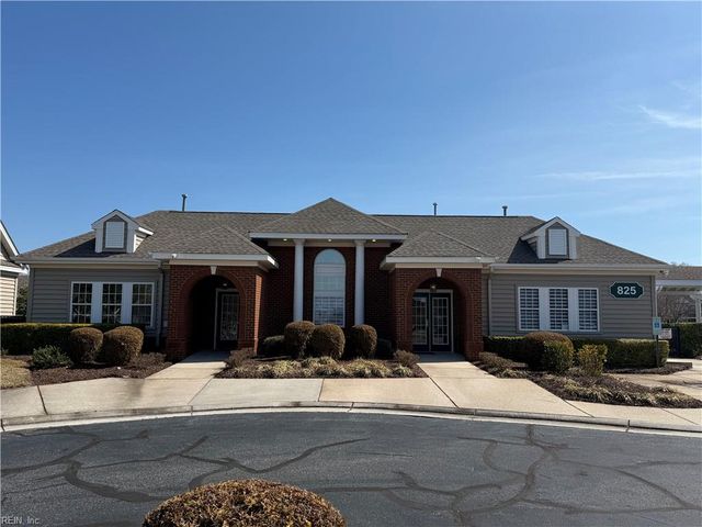 909 Hunley DR, Virginia Beach, VA 23462