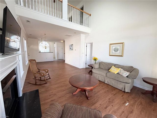 909 Hunley DR, Virginia Beach, VA 23462