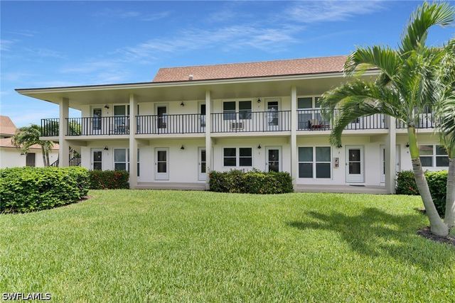 235 Seaview CT B2, Marco Island, FL 34145