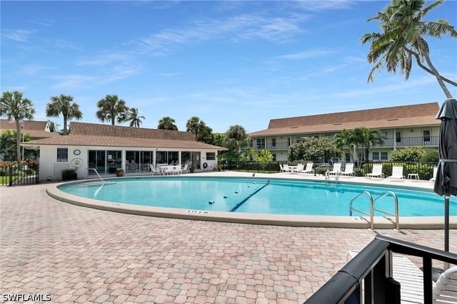 235 Seaview CT B2, Marco Island, FL 34145