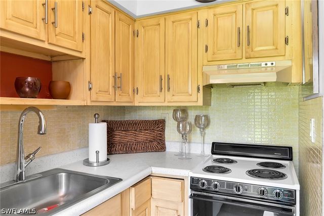 235 Seaview CT B2, Marco Island, FL 34145