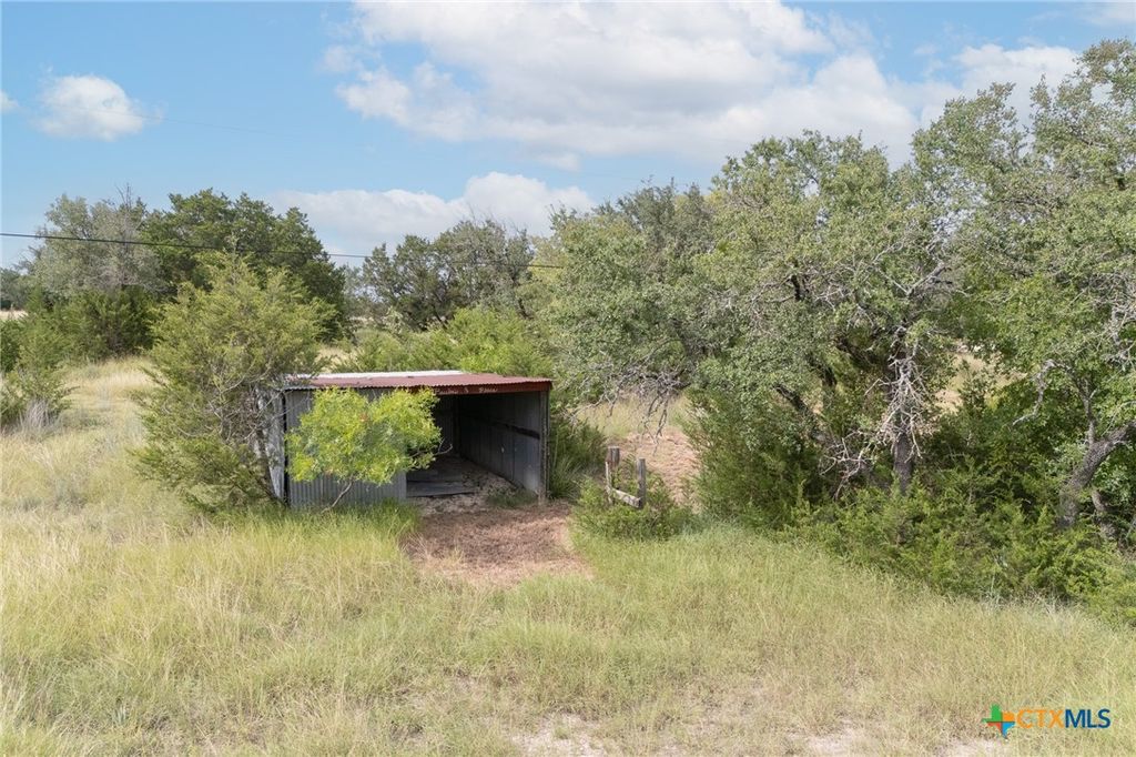 Image 33 of property listing at 23168 Wolfridge Road, Killeen, TX 76549