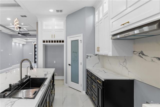 2108 Blue Sky Drive, Weslaco, TX 78596