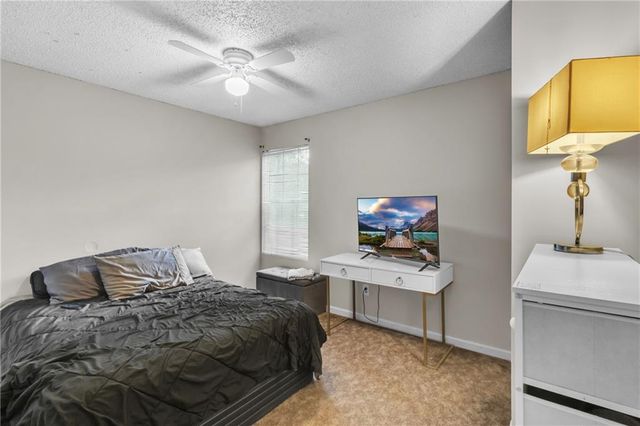 393 Cedar SW Trace, Marietta, GA 30008