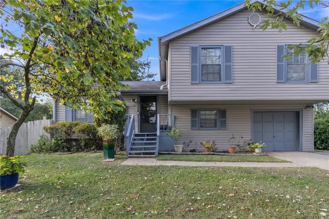 393 Cedar SW Trace, Marietta, GA 30008