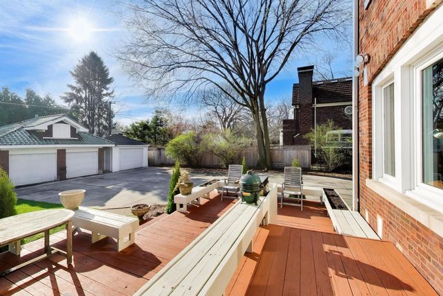 823 Jackson Avenue, River Forest, IL 60305