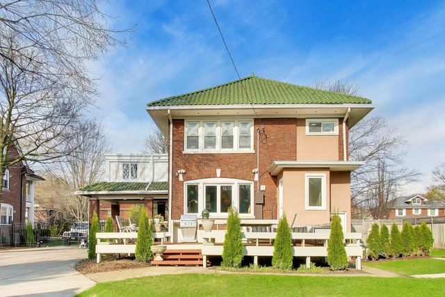 823 Jackson Avenue, River Forest, IL 60305