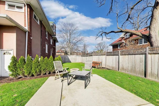 823 Jackson Avenue, River Forest, IL 60305