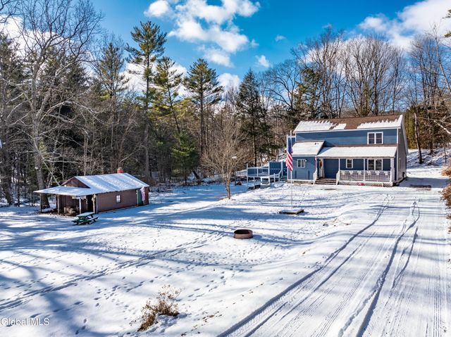 9 Conans Run, Milton, NY 12020