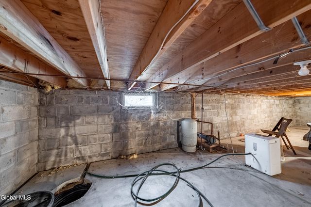 9 Conans Run, Milton, NY 12020