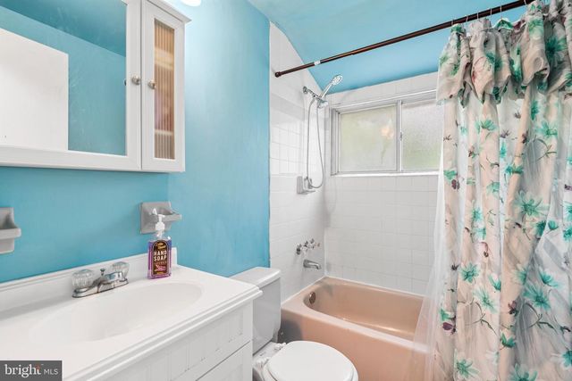 1 INDIGO TURN, Levittown, PA 19057