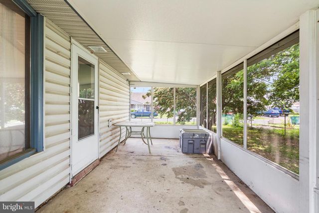1 INDIGO TURN, Levittown, PA 19057