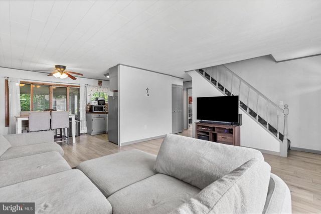 1 INDIGO TURN, Levittown, PA 19057
