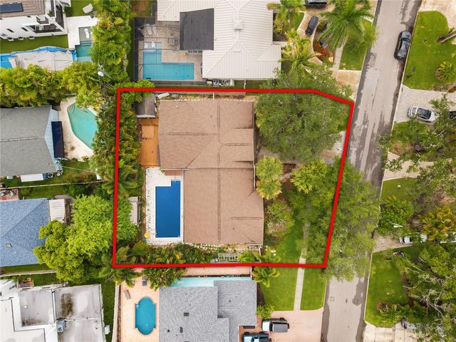 410 ERIE AVENUE, Tampa, FL 33606