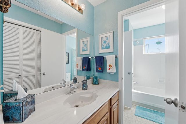 3902 Island Court, Galveston, TX 77554