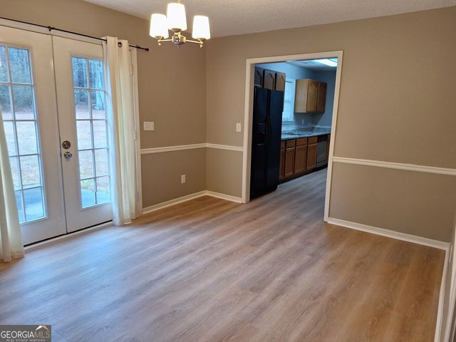 41 Sandstone Lane, Sharpsburg, GA 30277