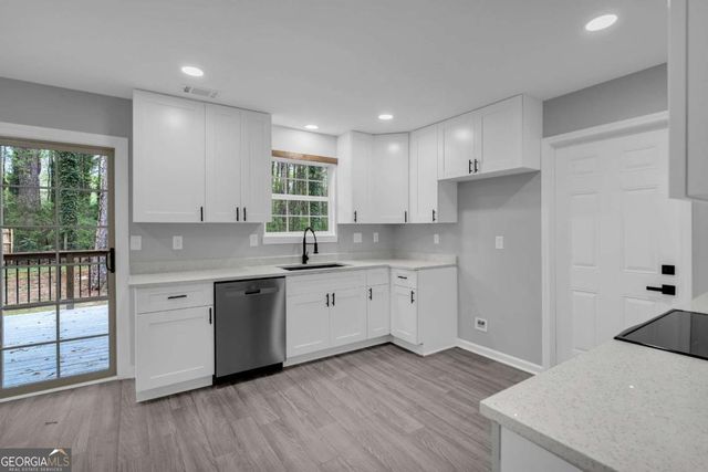 4927 Millstone Walk, Stone Mountain, GA 30088