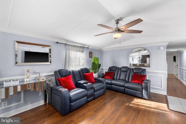 34 CRATER LN, Stafford, VA 22556