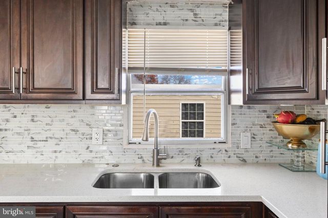 34 CRATER LN, Stafford, VA 22556