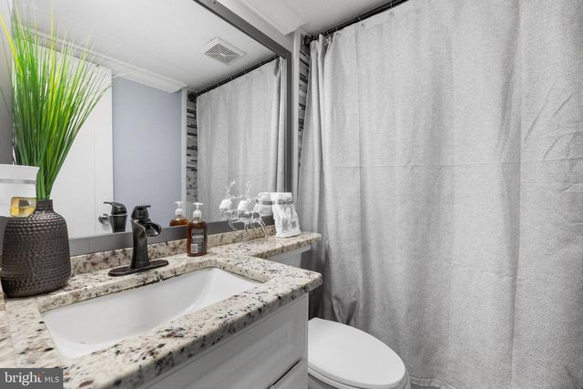 34 CRATER LN, Stafford, VA 22556