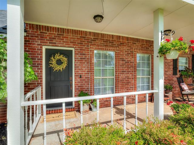 916 Winter Park, Blanchard, OK 73010