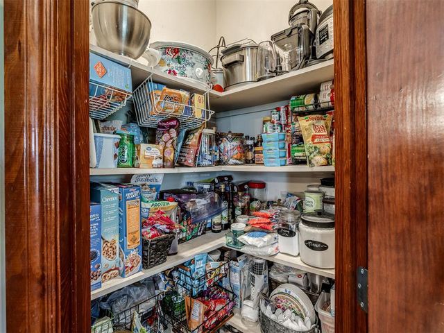 916 Winter Park, Blanchard, OK 73010