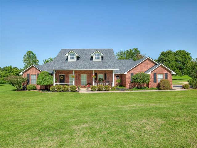 916 Winter Park, Blanchard, OK 73010