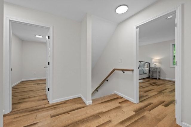128 Memorial Dr, Shrewsbury, MA 01545
