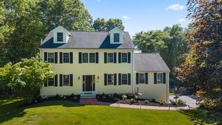 128 Memorial Dr, Shrewsbury, MA 01545