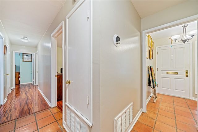 750 Burkshire Dr, Corpus Christi, TX 78412