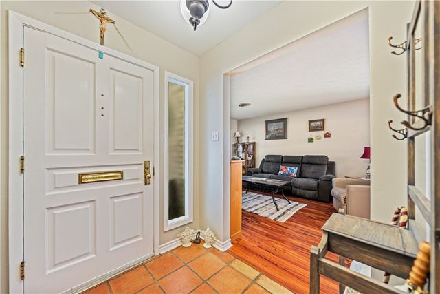 750 Burkshire Dr, Corpus Christi, TX 78412