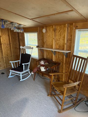 2 Wagon Drive, Brattleboro, VT 05301