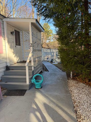 2 Wagon Drive, Brattleboro, VT 05301