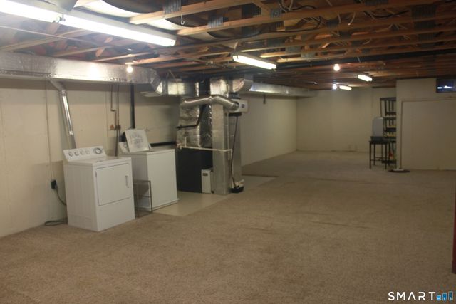 15 Downing Way 15, Suffield, CT 06078