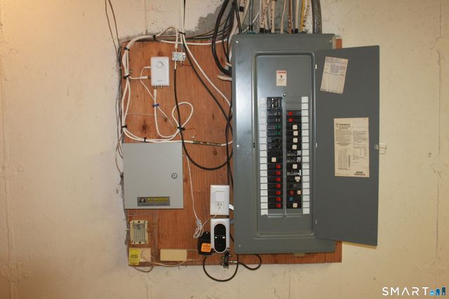 15 Downing Way 15, Suffield, CT 06078