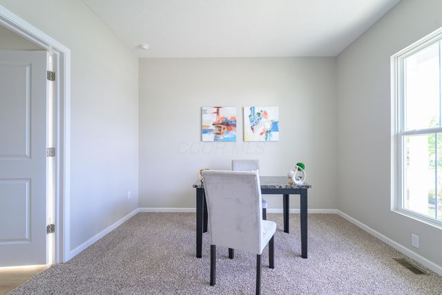 8999 Hawk Hill Way, Plain City, OH 43064
