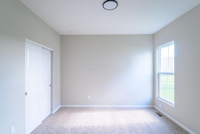 8999 Hawk Hill Way, Plain City, OH 43064