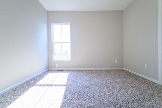 8999 Hawk Hill Way, Plain City, OH 43064