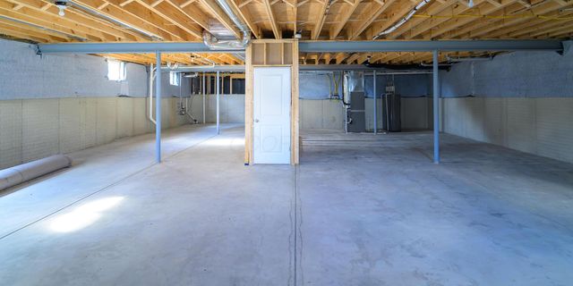8999 Hawk Hill Way, Plain City, OH 43064