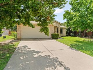 7605 Mosspoint Court, Denton, TX 76210
