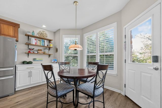 7124 Via Dono DR, Austin, TX 78749