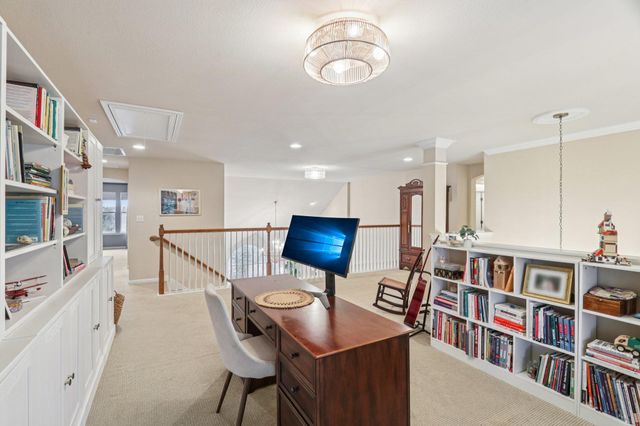 7124 Via Dono DR, Austin, TX 78749