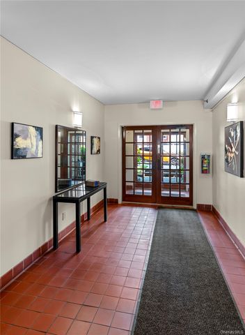 107 High Avenue 205, Nyack, NY 10960