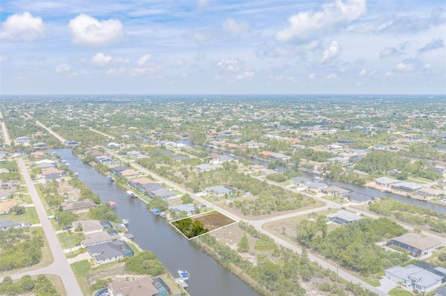 15424 HENNIPEN CIRCLE, Port Charlotte, FL 33981